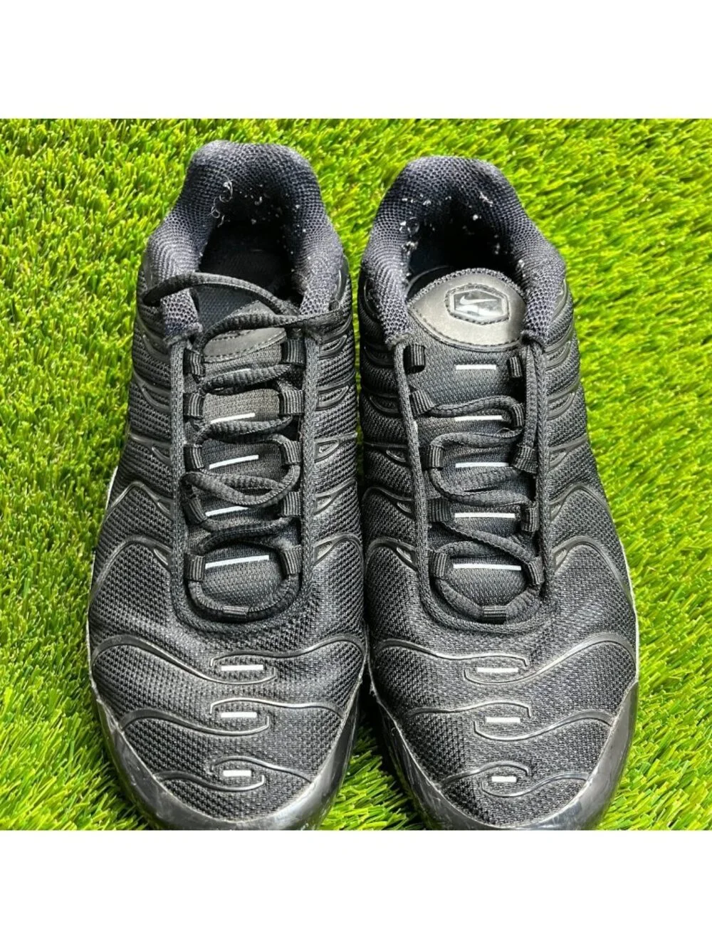 Nike Air Max Plus Boys Size 6Y Triple Black Athletic Running Shoes Sneakers